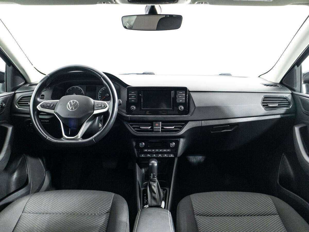 Купить Volkswagen Polo с пробегом. Фото: #12