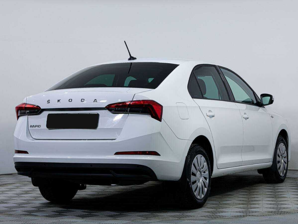 Купить Skoda Rapid с пробегом. Фото: #3