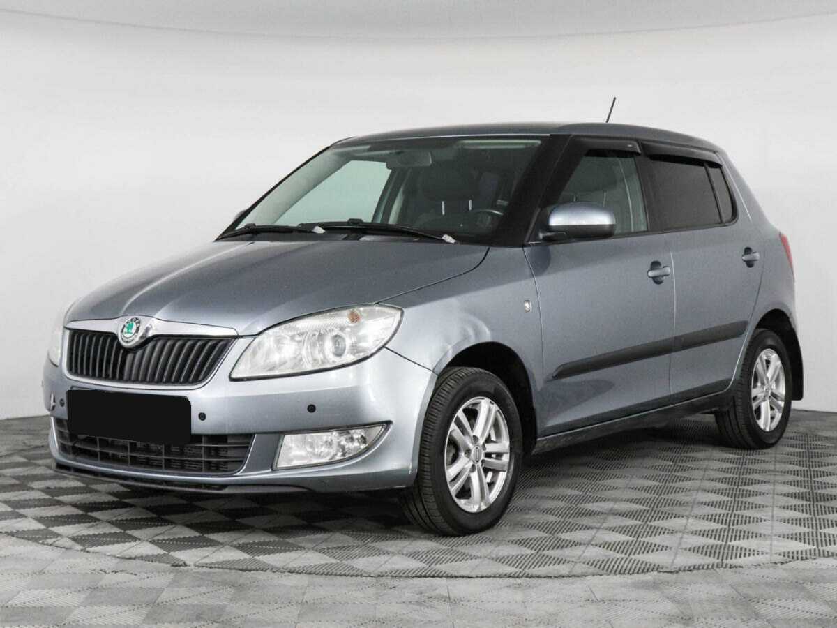 Купить Skoda Fabia с пробегом. Фото: #0