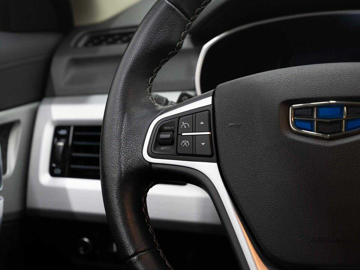 Купить Geely Atlas с пробегом. Фото: #17