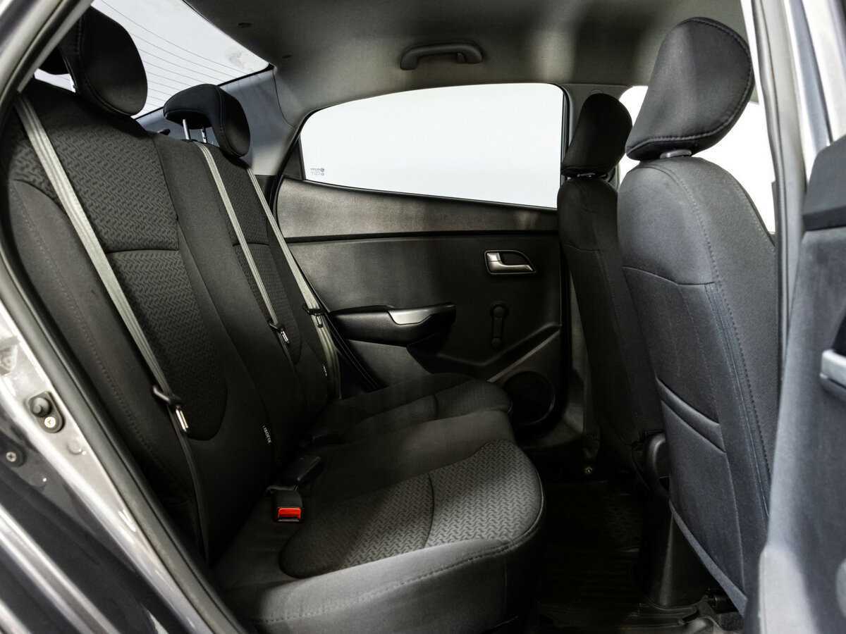 Купить Kia Rio с пробегом. Фото: #12
