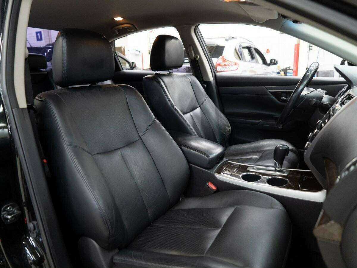 Купить Nissan Teana с пробегом. Фото: #8