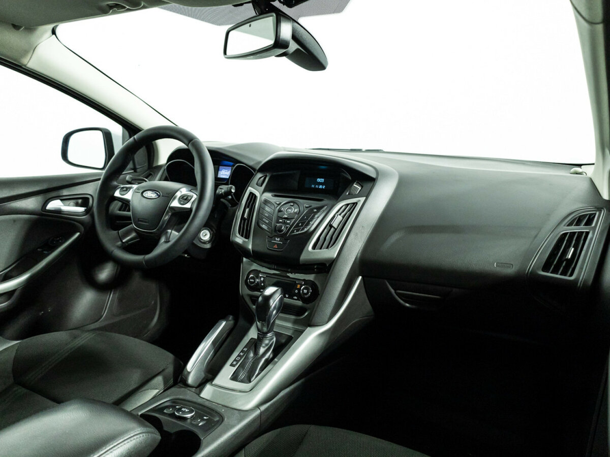 Купить Ford Focus с пробегом. Фото: #8