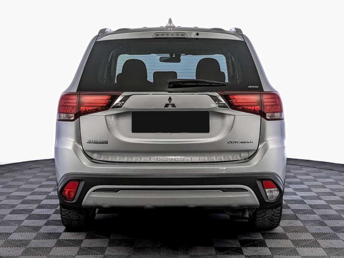 Купить Mitsubishi Outlander с пробегом. Фото: #5