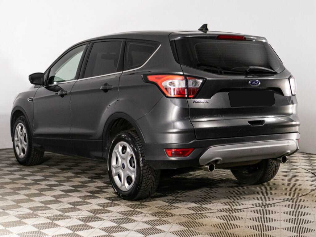 Купить Ford Kuga с пробегом. Фото: #6