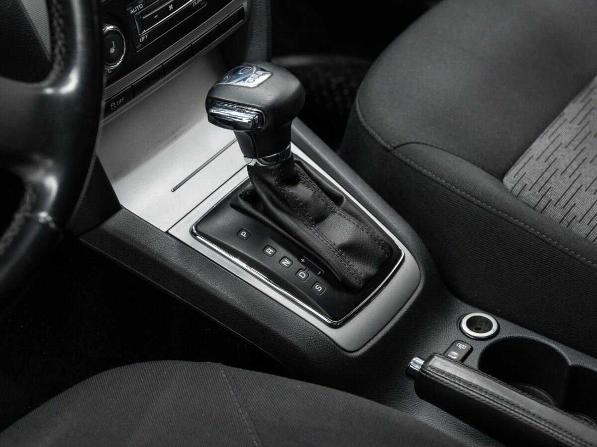 Купить Skoda Octavia с пробегом. Фото: #15