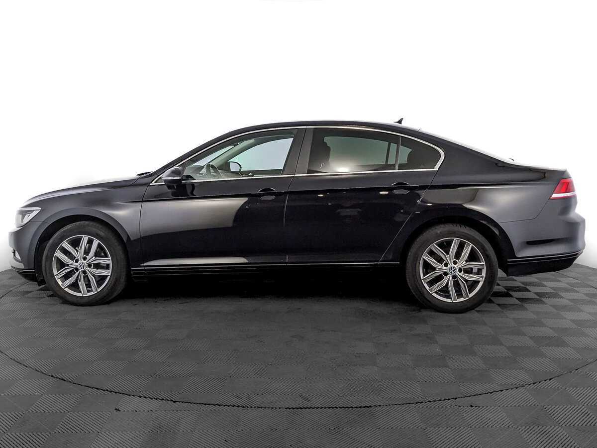 Купить Volkswagen Passat с пробегом. Фото: #7