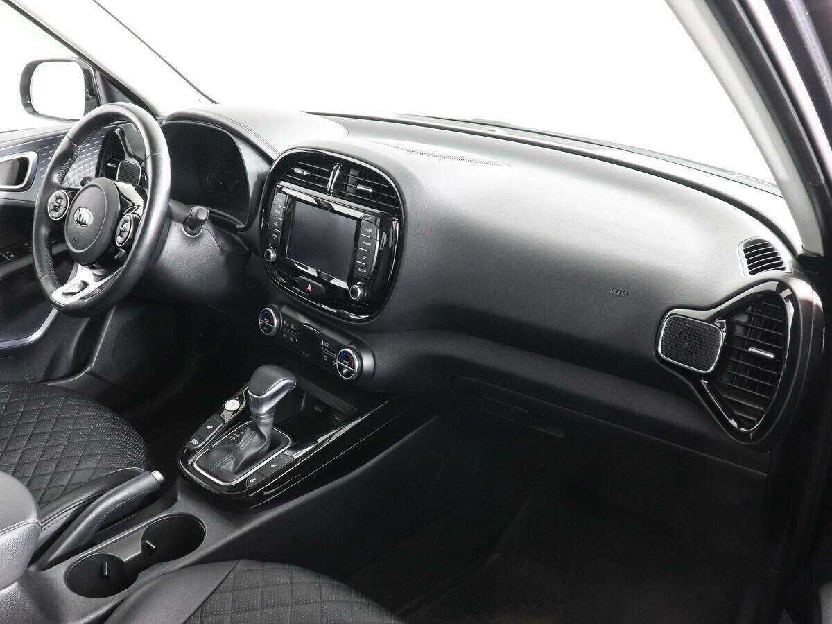 Купить Kia Soul с пробегом. Фото: #8