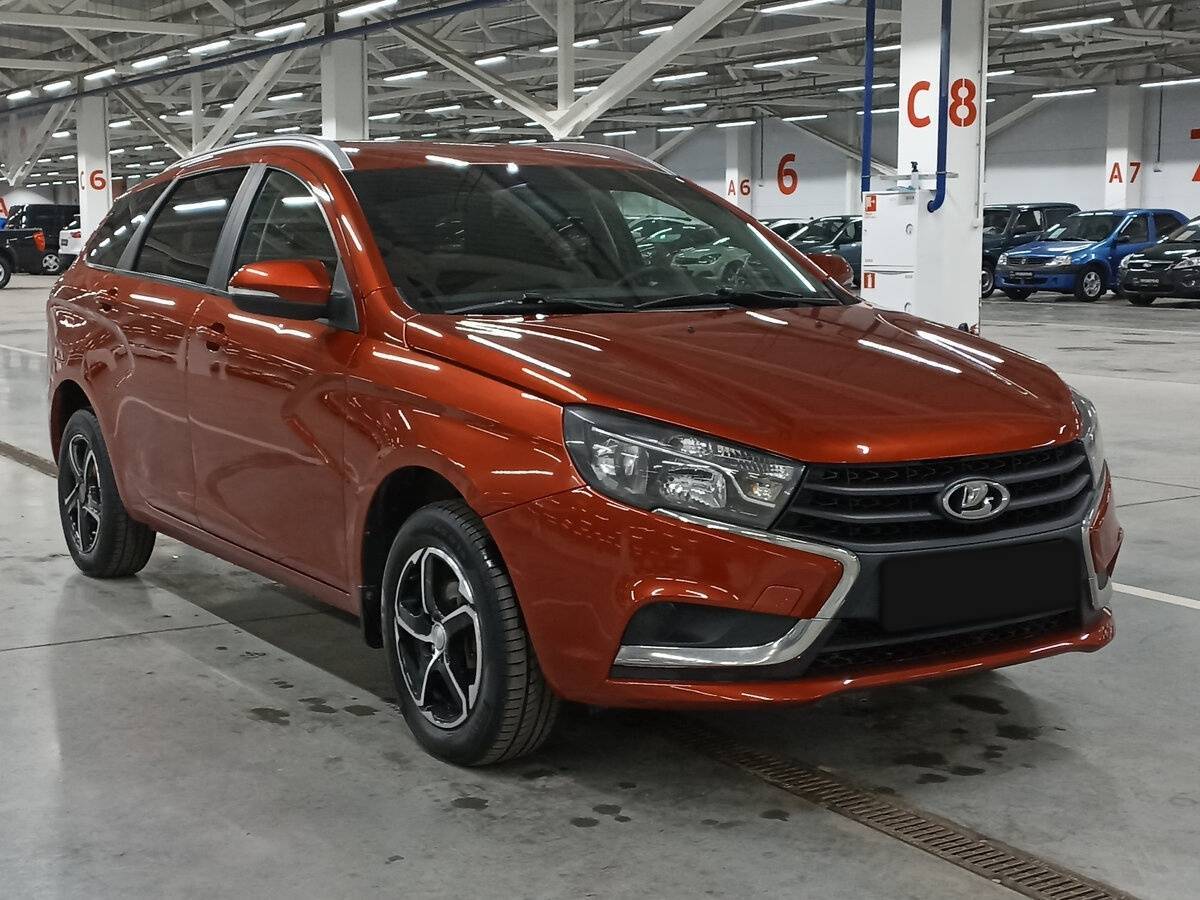 Купить Lada (ВАЗ) Vesta с пробегом. Фото: #2