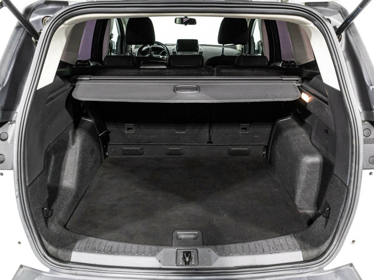 Купить Ford Kuga с пробегом. Фото: #14