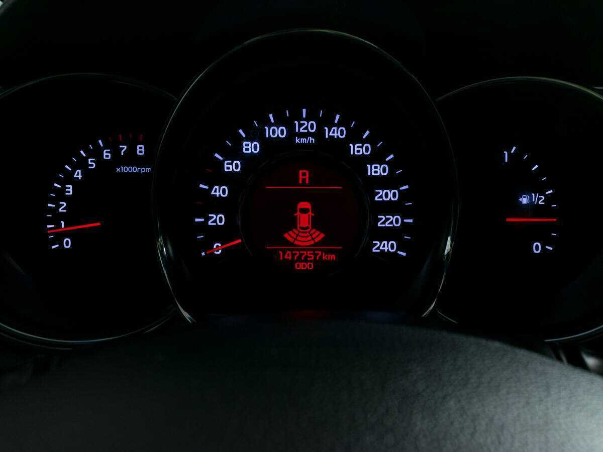 Купить Kia Ceed с пробегом. Фото: #12