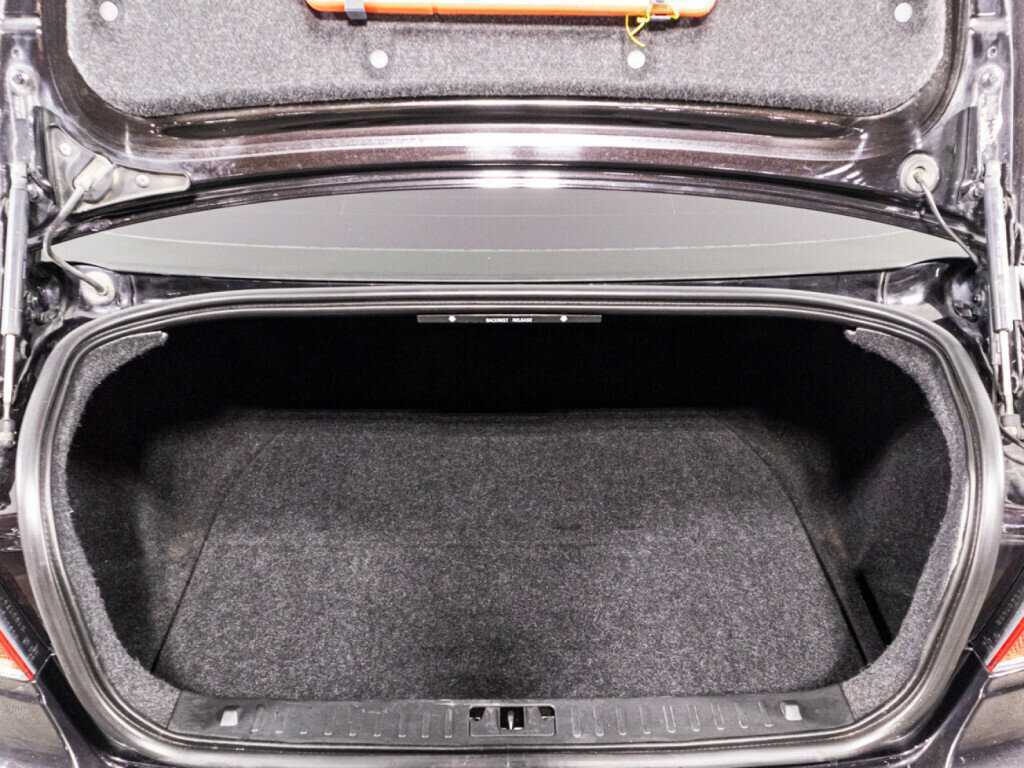 Купить Volvo S80 с пробегом. Фото: #14