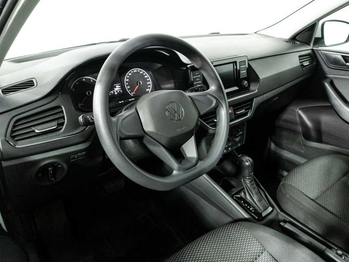 Купить Volkswagen Polo с пробегом. Фото: #10