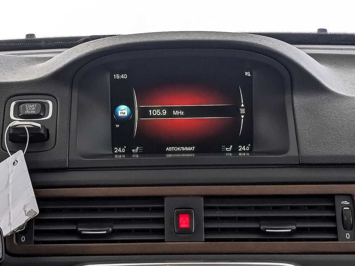 Купить Volvo XC70 с пробегом. Фото: #16