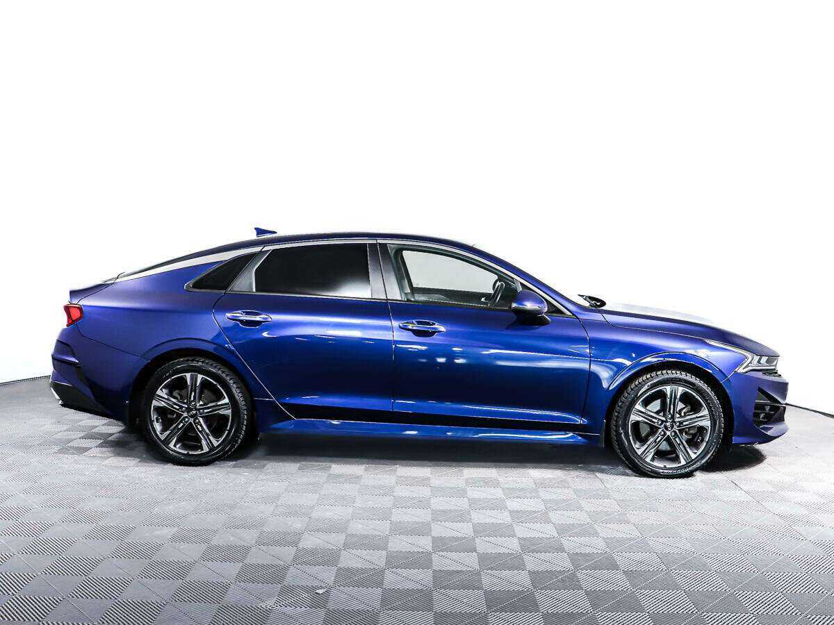 Купить Kia K5 с пробегом. Фото: #3