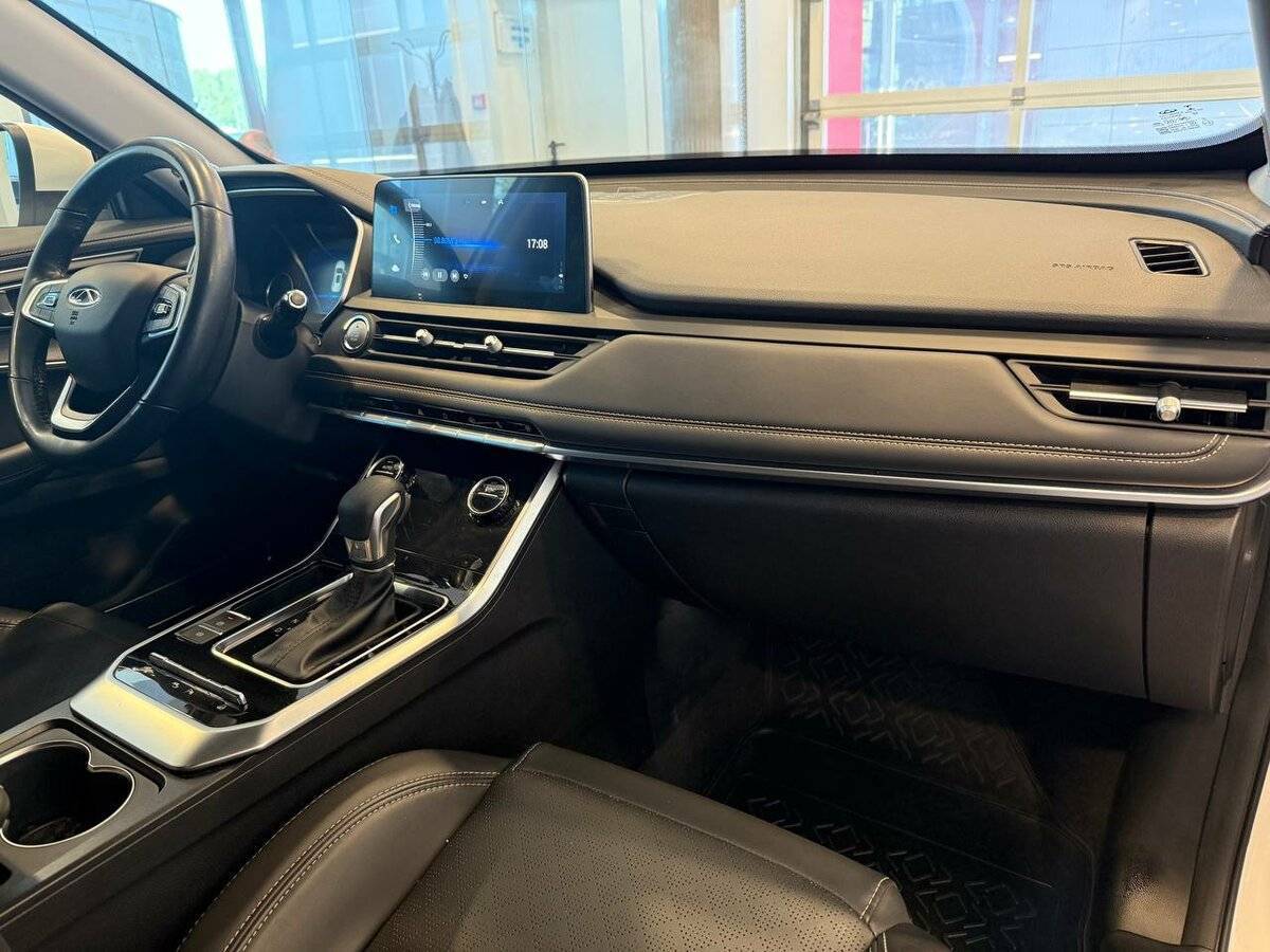 Купить Chery Tiggo 8 с пробегом. Фото: #7