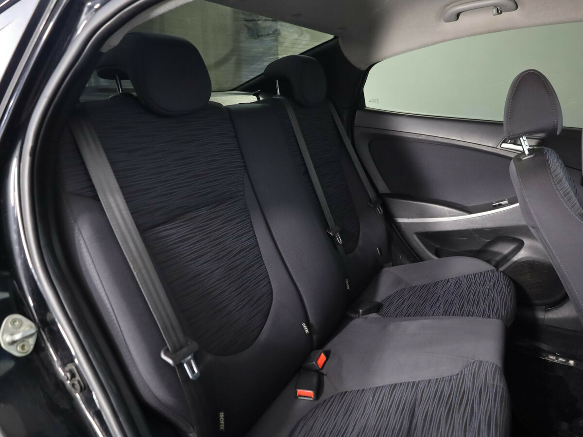 Купить Hyundai Solaris с пробегом. Фото: #16