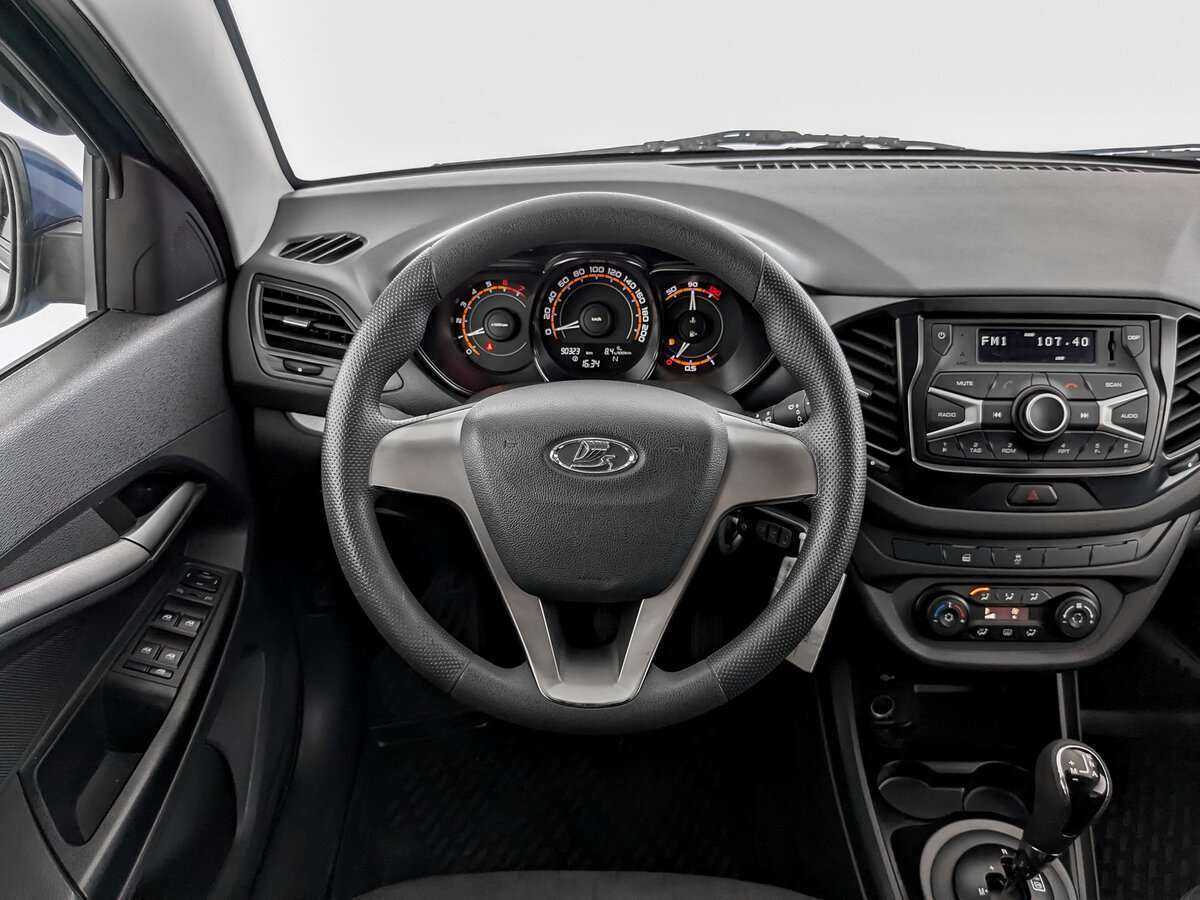 Купить Lada (ВАЗ) Vesta с пробегом. Фото: #16