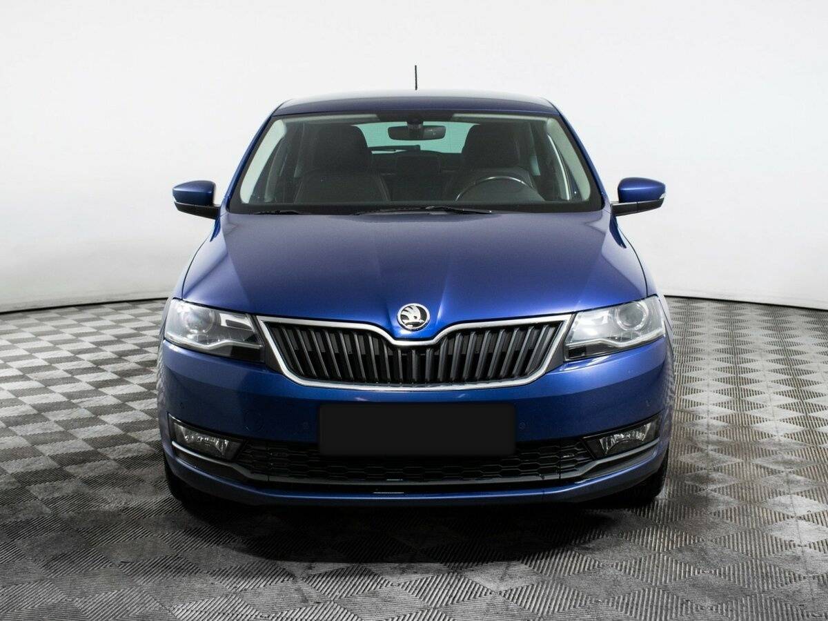 Купить Skoda Rapid с пробегом. Фото: #1