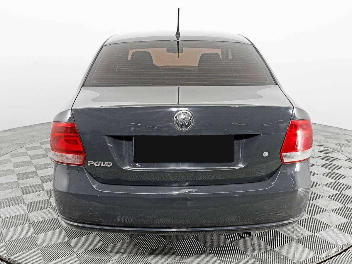 Купить Volkswagen Polo с пробегом. Фото: #4