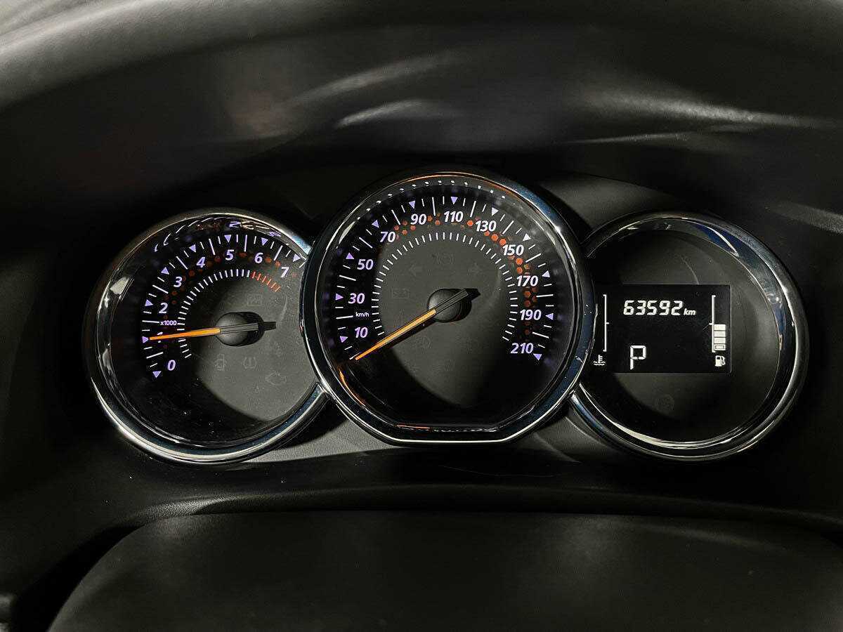 Купить Renault Sandero с пробегом. Фото: #12