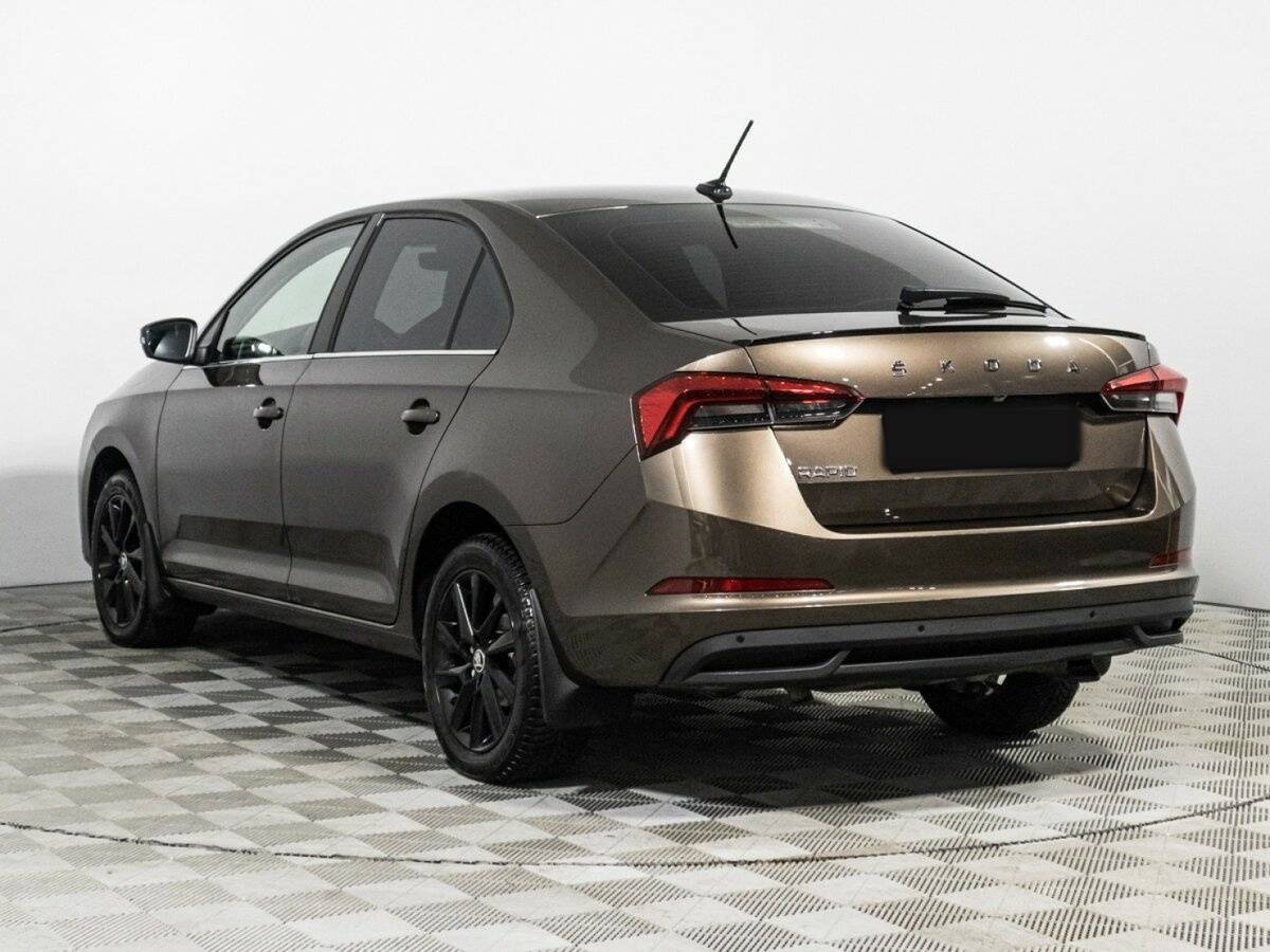 Купить Skoda Rapid с пробегом. Фото: #6