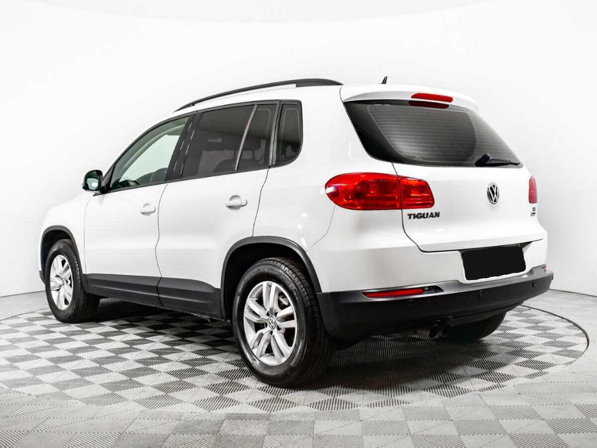 Купить Volkswagen Tiguan с пробегом. Фото: #6