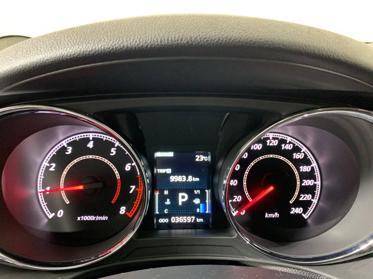 Купить Mitsubishi ASX с пробегом. Фото: #13