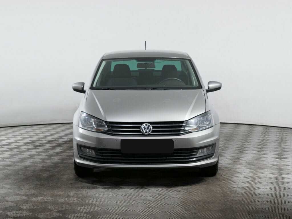 Купить Volkswagen Polo с пробегом. Фото: #1