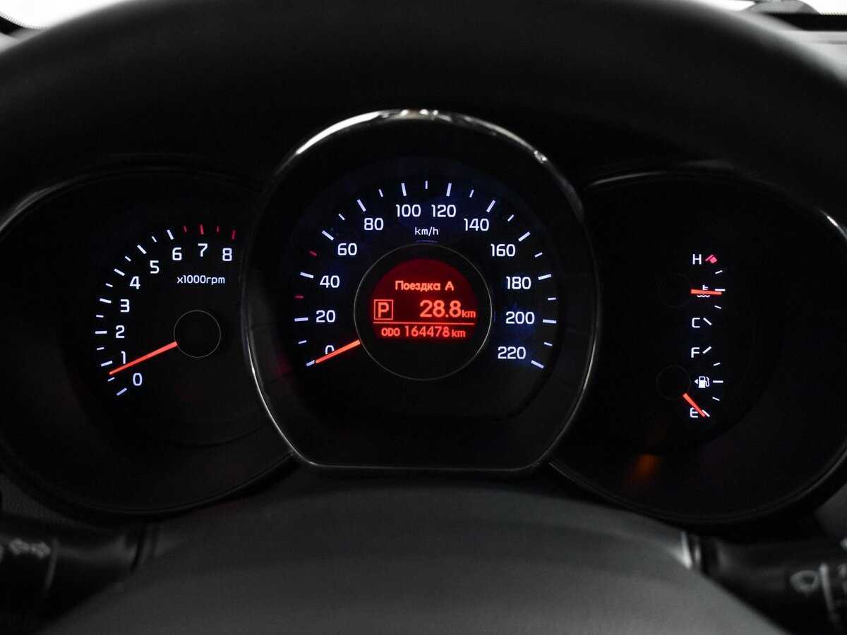 Купить Kia Rio с пробегом. Фото: #17