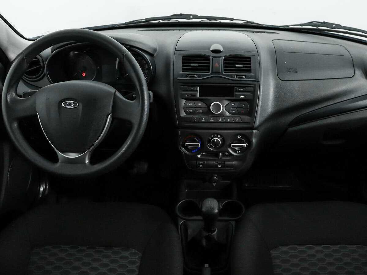 Купить Lada (ВАЗ) Granta с пробегом. Фото: #11