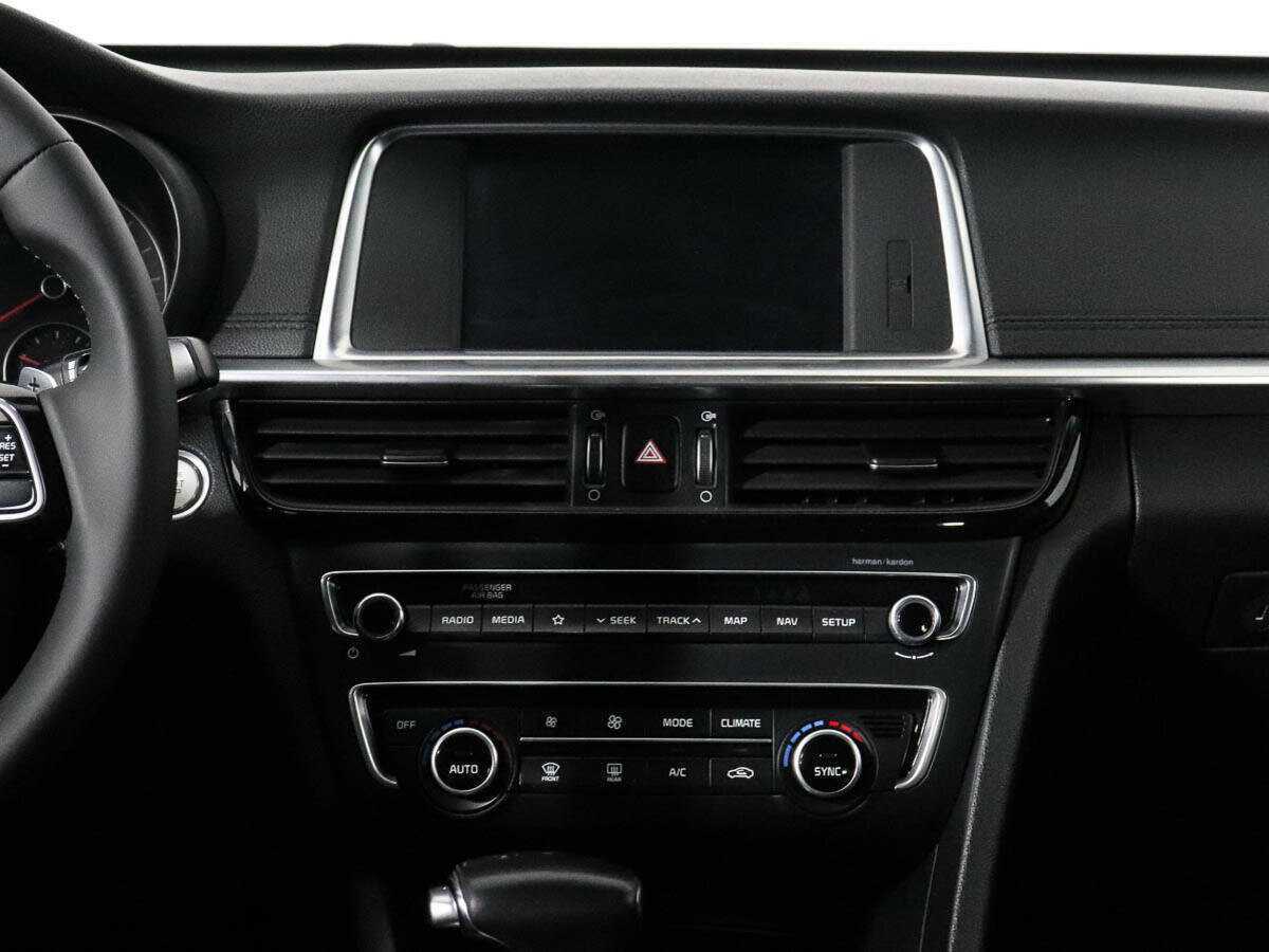 Купить Kia Optima с пробегом. Фото: #10