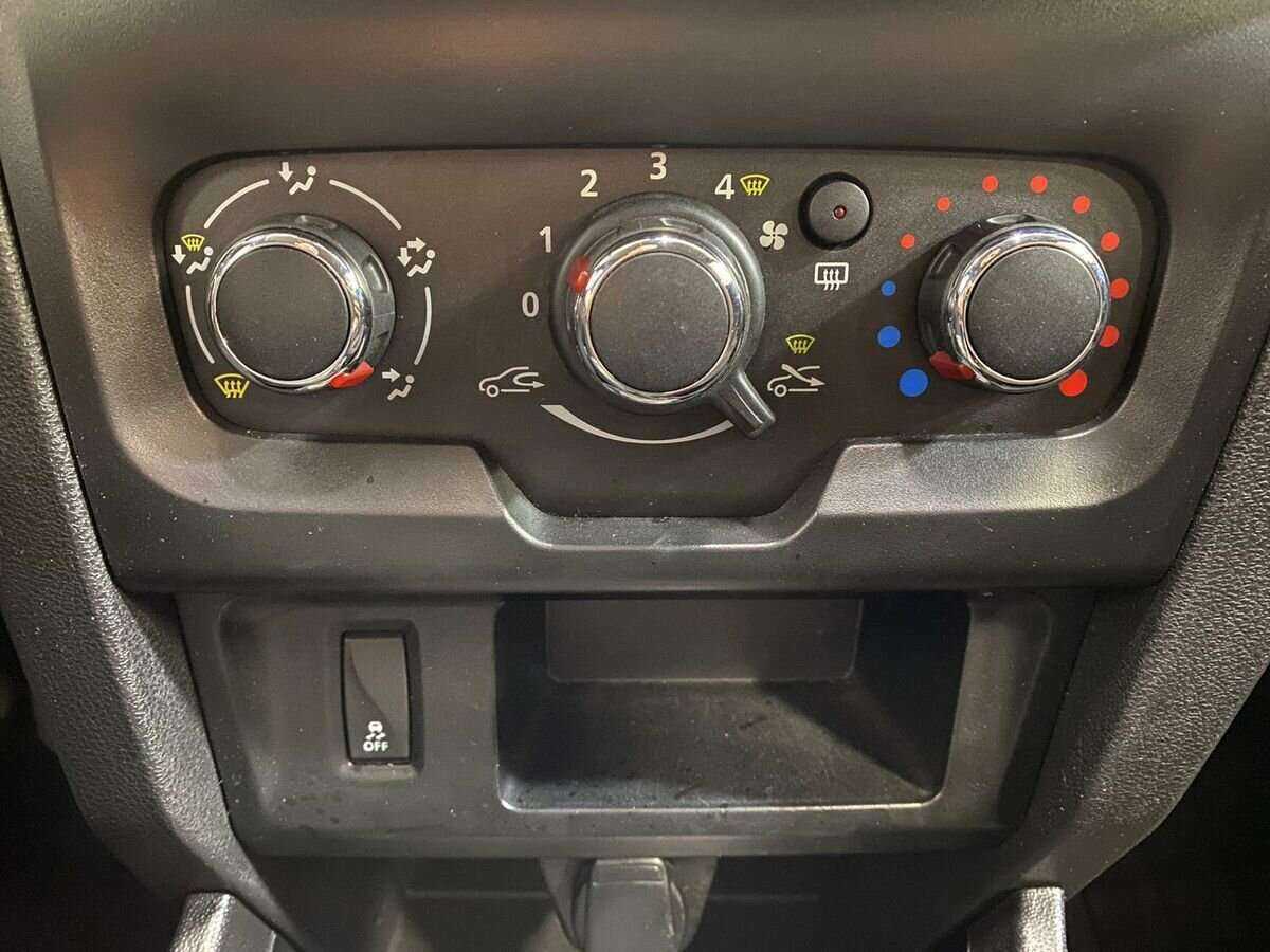 Купить Lada (ВАЗ) XRAY с пробегом. Фото: #13