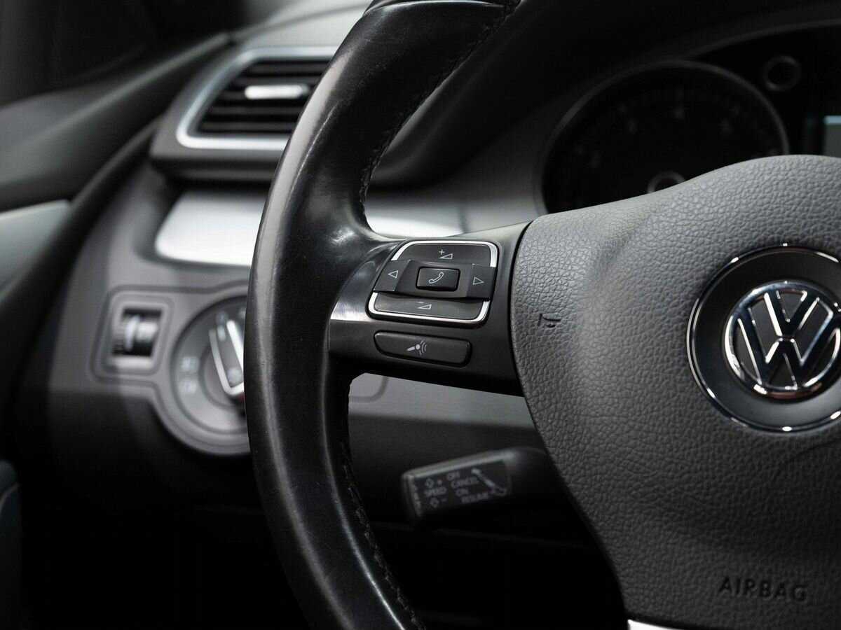 Купить Volkswagen Passat CC с пробегом. Фото: #15