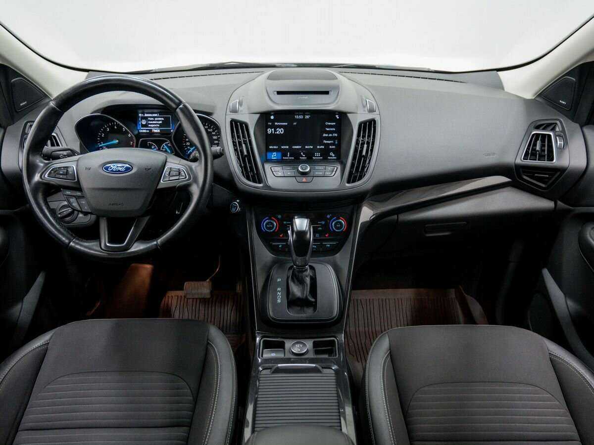 Купить Ford Kuga с пробегом. Фото: #13