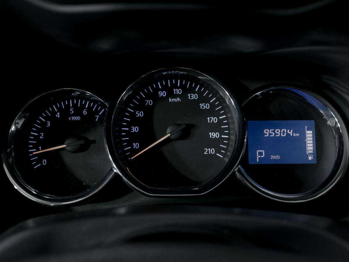 Купить Renault Duster с пробегом. Фото: #10