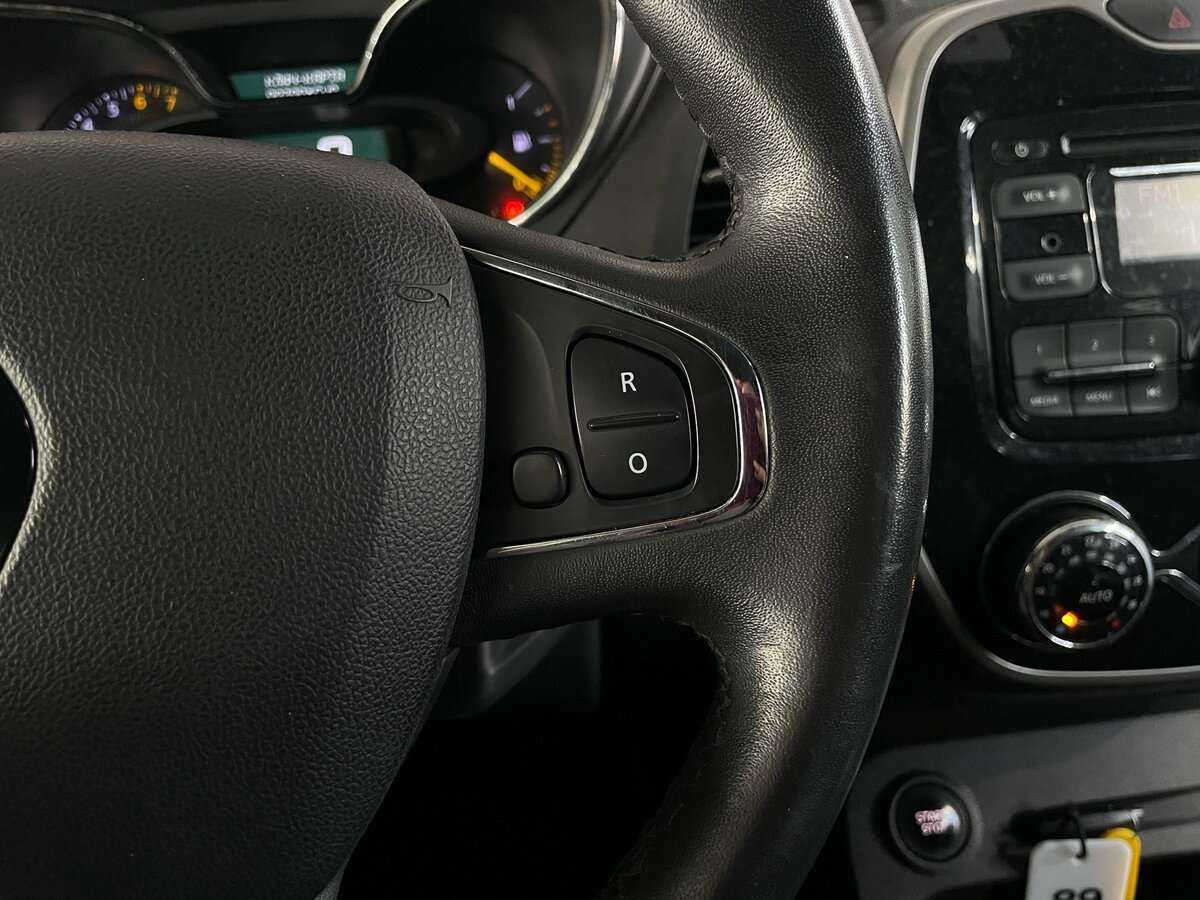 Купить Renault Kaptur с пробегом. Фото: #11