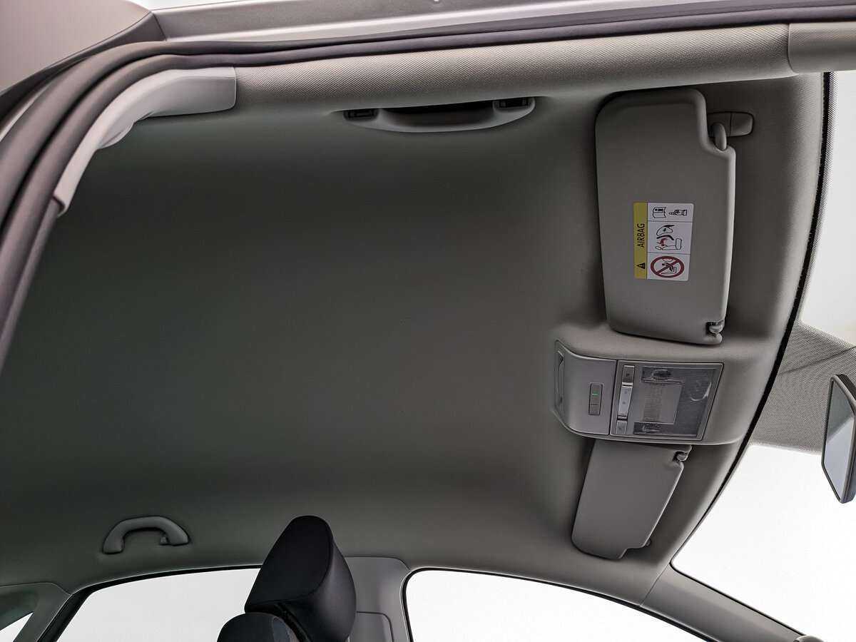 Купить Volkswagen Polo с пробегом. Фото: #18