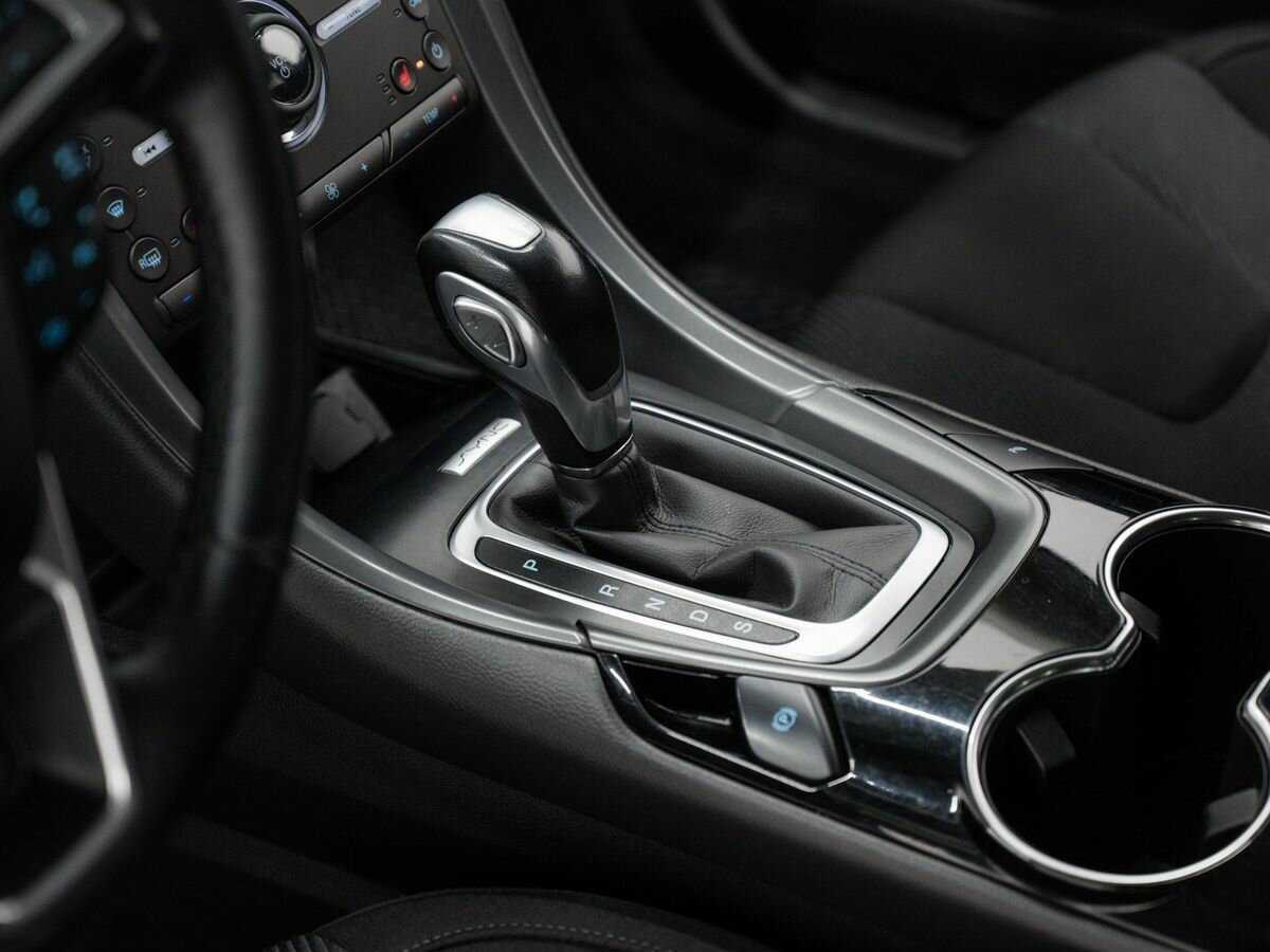 Купить Ford Mondeo с пробегом. Фото: #15