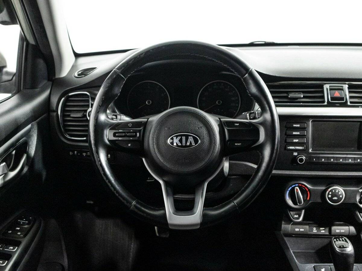 Купить Kia Rio с пробегом. Фото: #17