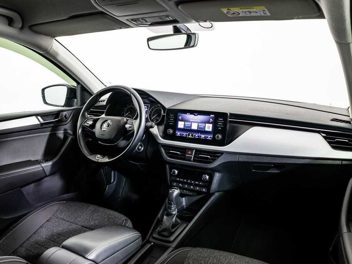 Купить Skoda Rapid с пробегом. Фото: #8