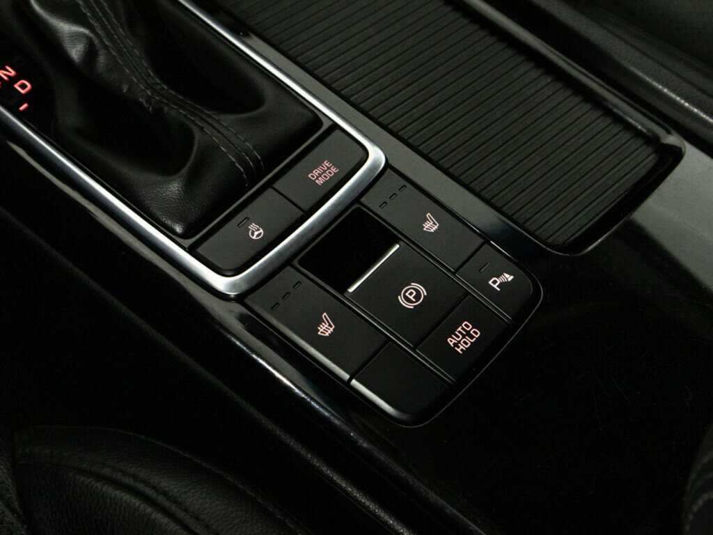 Купить Kia Optima с пробегом. Фото: #18