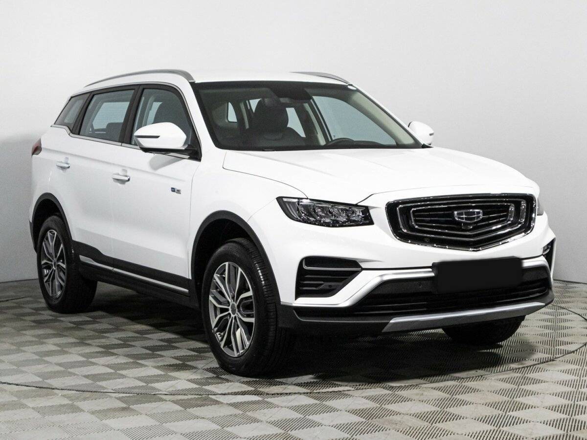 Купить Geely Atlas Pro с пробегом. Фото: #2