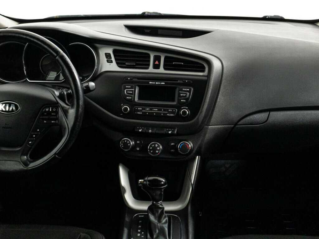 Купить Kia Ceed с пробегом. Фото: #13