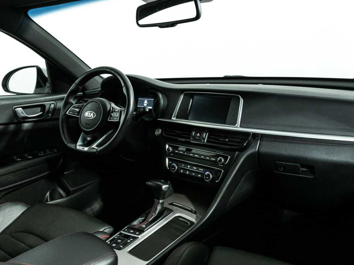 Купить Kia Optima с пробегом. Фото: #8
