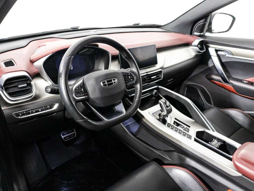 Купить Geely Coolray с пробегом. Фото: #10