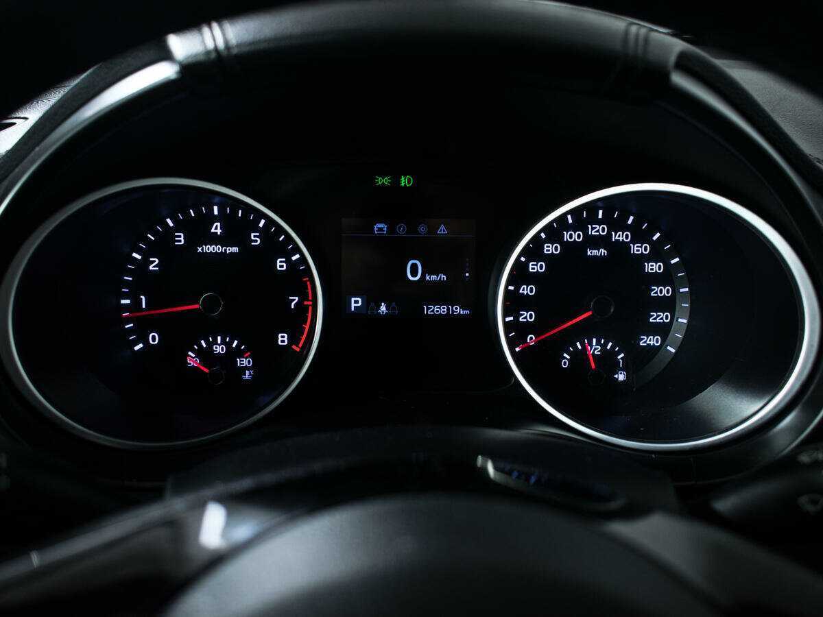 Купить Kia Ceed с пробегом. Фото: #10