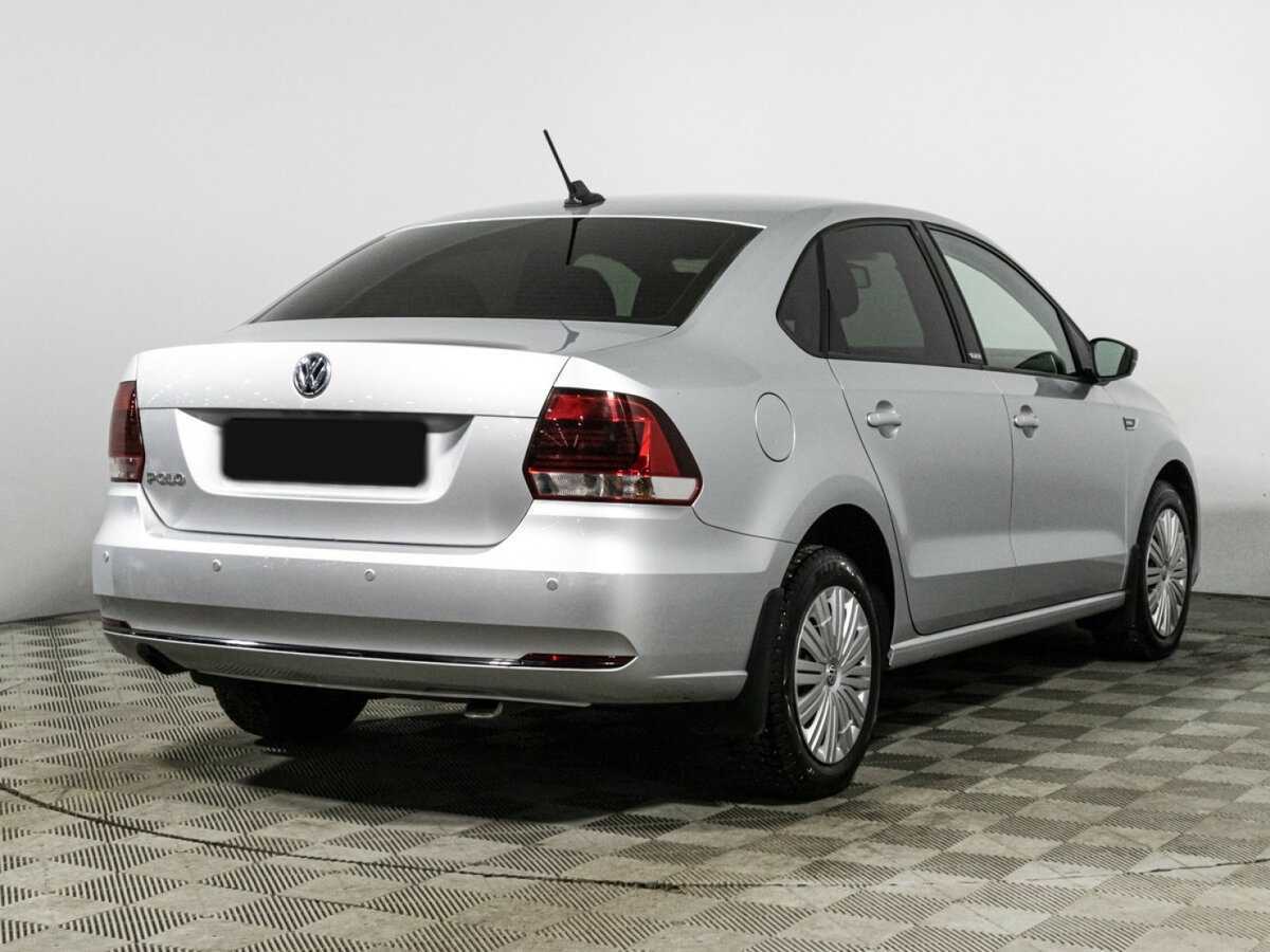 Купить Volkswagen Polo с пробегом. Фото: #4