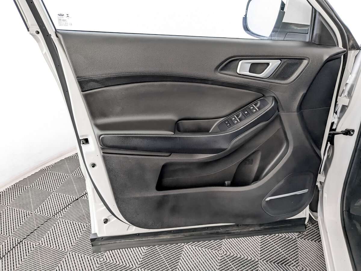 Купить Chery Tiggo 4 с пробегом. Фото: #16