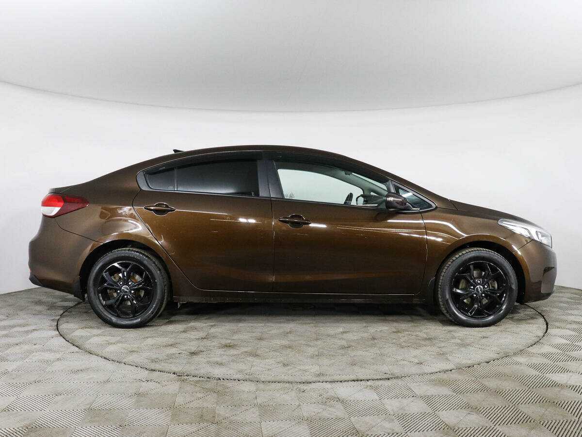 Купить Kia Cerato с пробегом. Фото: #3